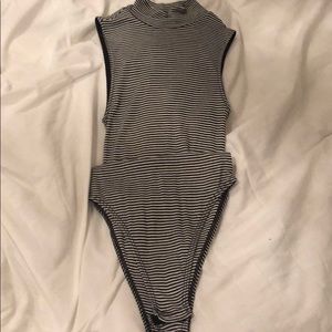 Black/white body suit